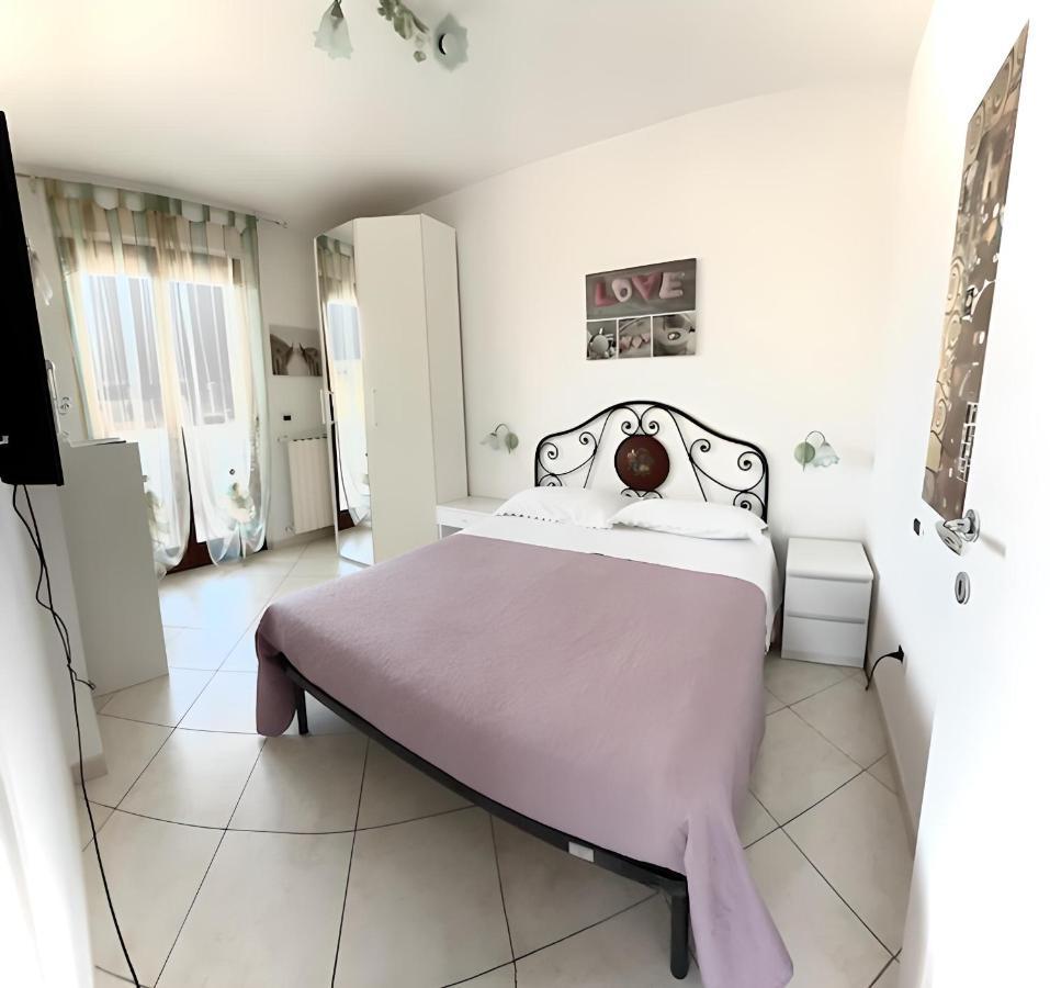 Casa Vacanze Esedra Pescara Exterior foto